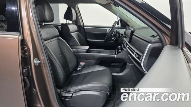 Hyundai Santa Fe 2024 — ფოტო 11/20