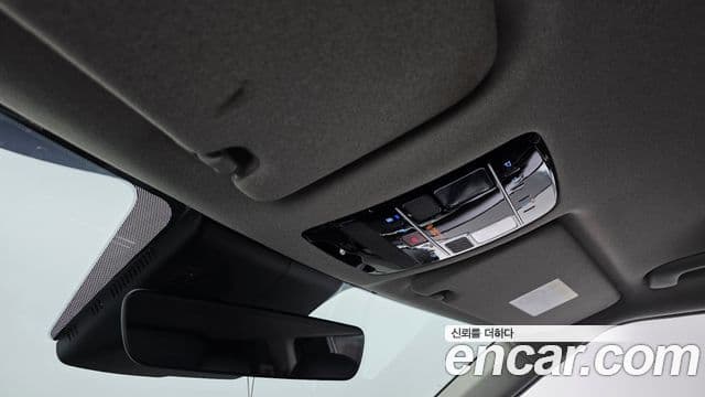 Hyundai Santa Fe 2024 — ფოტო 19/20