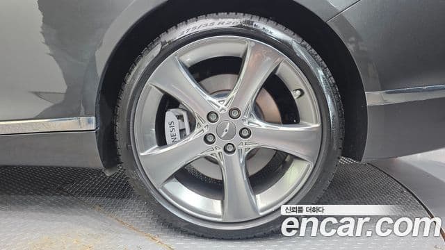 Genesis Electrified G80 2023 — ფოტო 5/20