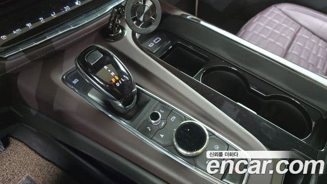 Cadillac Escalade 2023 — ფოტო 9/20
