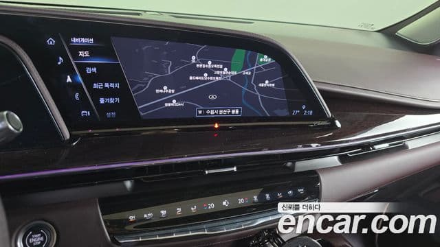 Cadillac Escalade 2023 — ფოტო 12/20