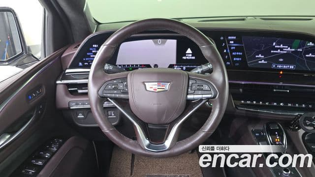 Cadillac Escalade 2023 — ფოტო 13/20