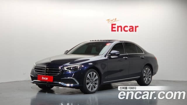 Mercedes-Benz E-Class 2023 — Şəkil 1/20