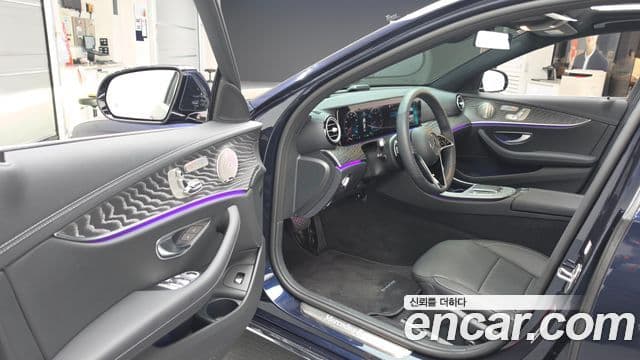 Mercedes-Benz E-Class 2023 — Şəkil 10/20