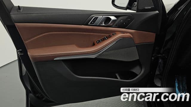 BMW X5 2019 — Photo 4/33