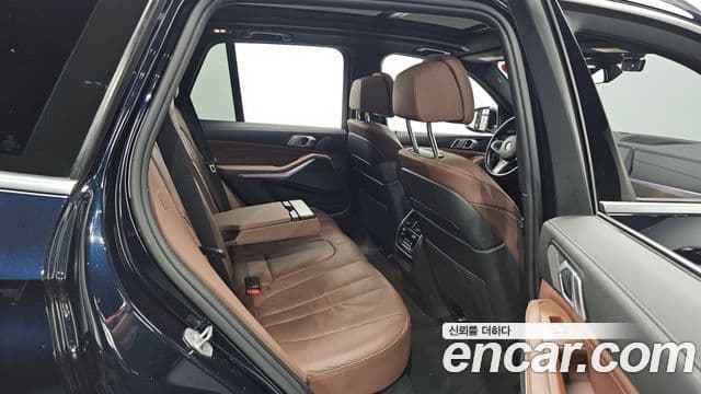 BMW X5 2019 — Photo 13/33