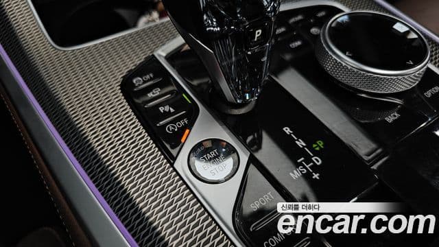 BMW X5 2019 — Photo 19/33