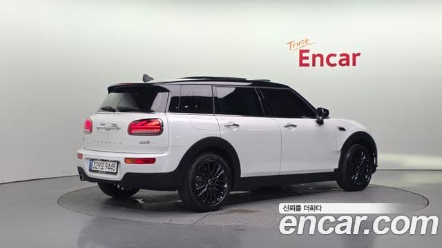 Mini Cooper Clubman 2023 — Şəkil 2/20