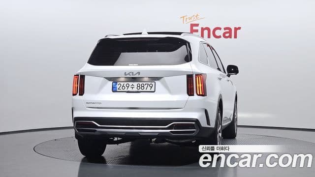 Kia Sorento 2022 — Şəkil 19/31