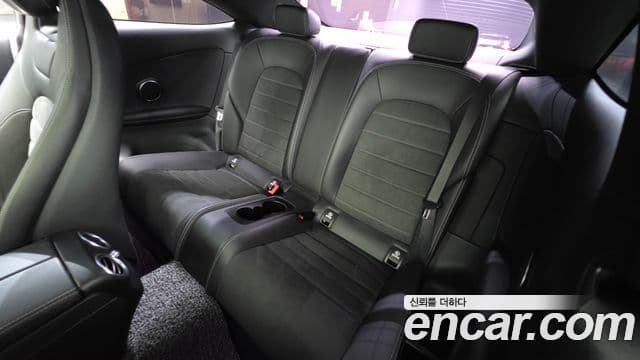 Mercedes-Benz C-Class 2021 — Şəkil 12/20