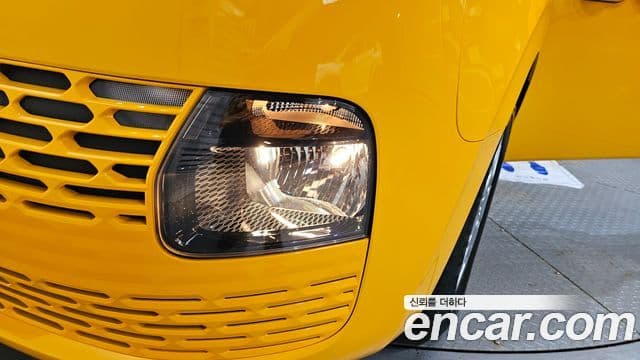 Hyundai Staria 2022 — ფოტო 15/30
