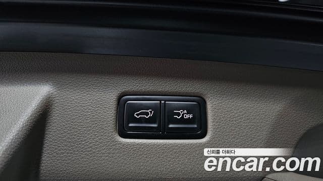 Kia Carnival 2020 — Фото 16/20