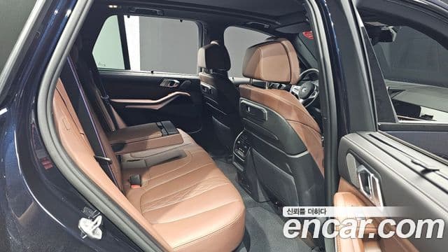 BMW X5 2025 — Photo 11/37