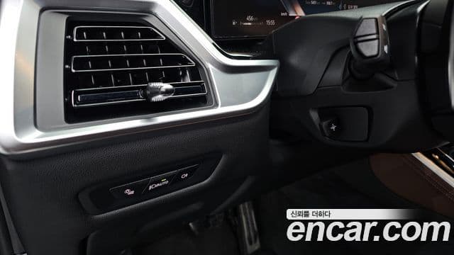 BMW X5 2025 — Photo 25/37
