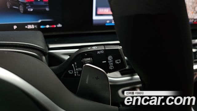 BMW X5 2025 — Photo 22/37