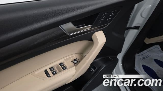 Audi Q5 2023 — ფოტო 35/40