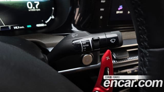 Kia K5 2023 — Photo 23/32