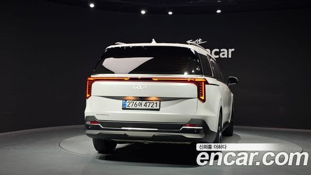 Kia Carnival 2024 — Şəkil 4/20