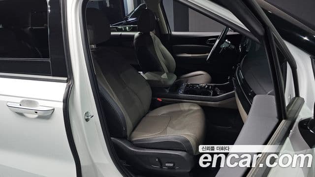 Kia Carnival 2024 — Şəkil 11/20