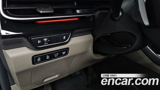 Kia Carnival 2024 — Şəkil 19/20