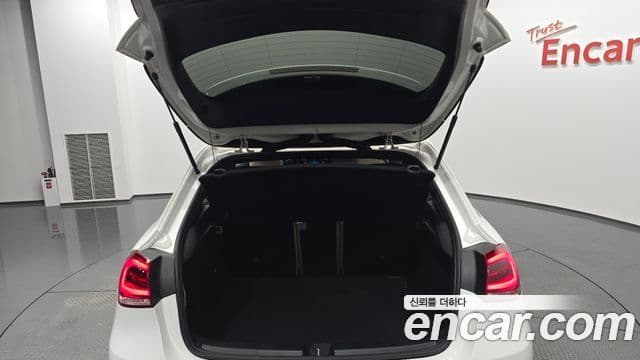 Mercedes-Benz A-Class 2021 — фото 20 из 20