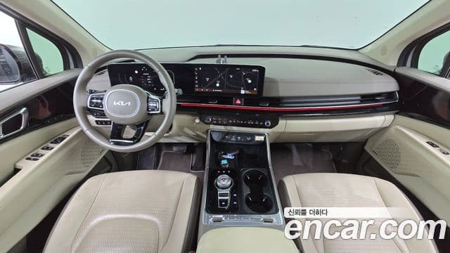 Kia Carnival 2024 — ფოტო 7/20