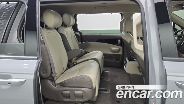 Kia Carnival 2024 — ფოტო 11/20