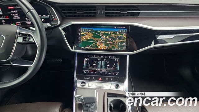 Audi A7 2022 — Şəkil 18/20