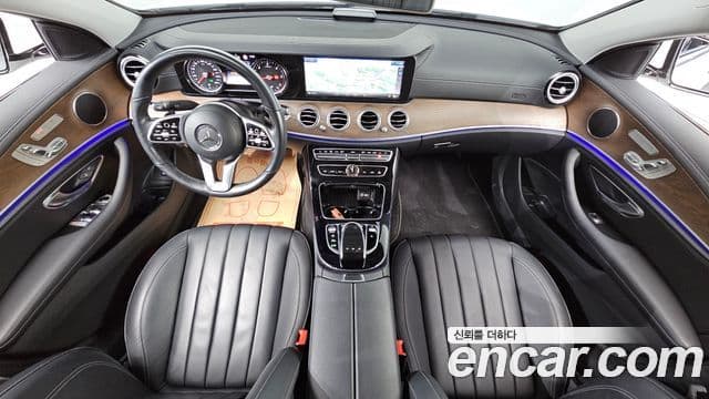 Mercedes-Benz E-Class 2020 — Şəkil 7/20