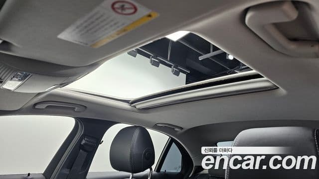 Mercedes-Benz E-Class 2020 — Şəkil 19/20