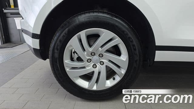 Land Rover Range Rover Evoque 2025 — ფოტო 5/20