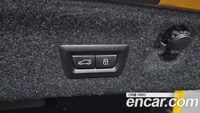 BMW M4 2025 — Photo 33/34