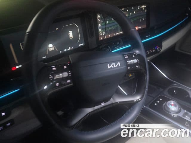 Kia Carnival 2025 — ფოტო 6/20