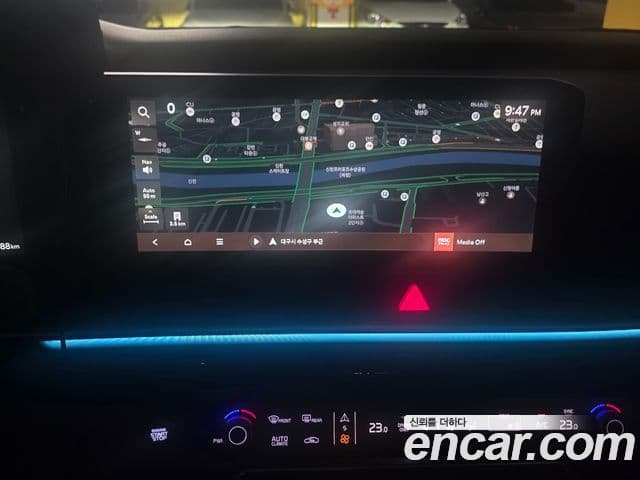 Kia Carnival 2025 — ფოტო 7/20
