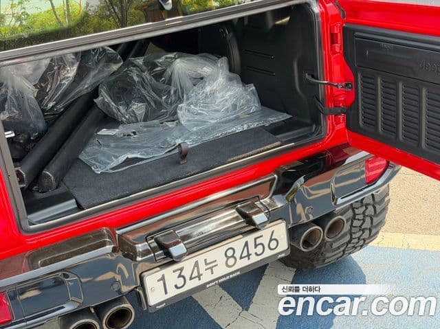 Jeep Wrangler 2021 — Şəkil 11/20