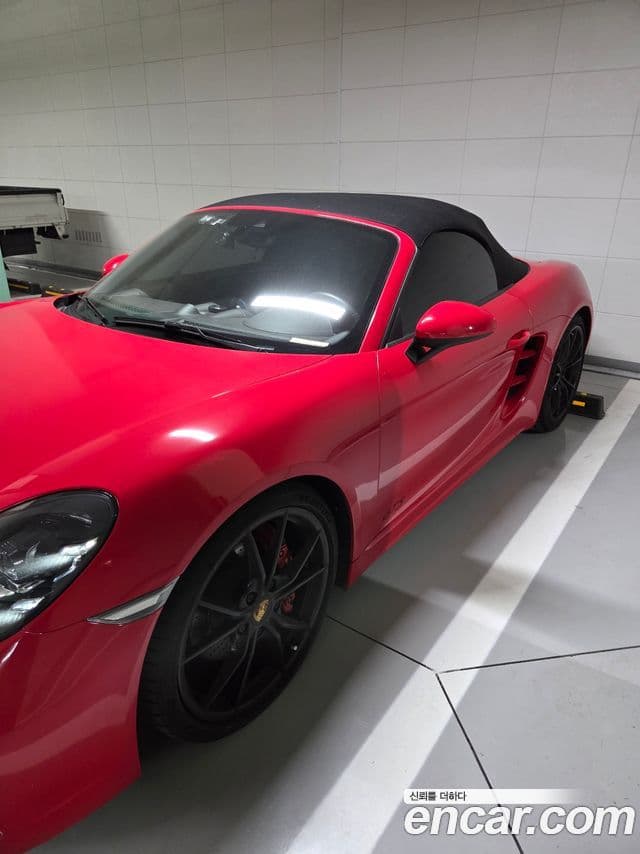 Porsche 718 Boxster 2018 — ფოტო 1/12