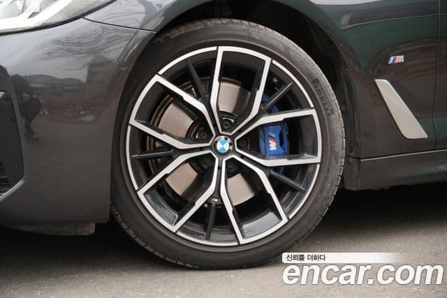 BMW 5 Series 2023 — ფოტო 3/20