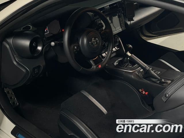 Toyota GR86 2025 — ფოტო 14/20