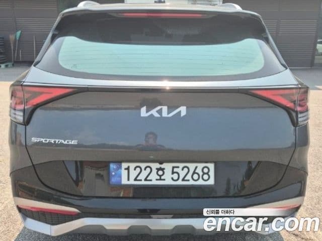 Kia Sportage 2024 — Фото 2/6
