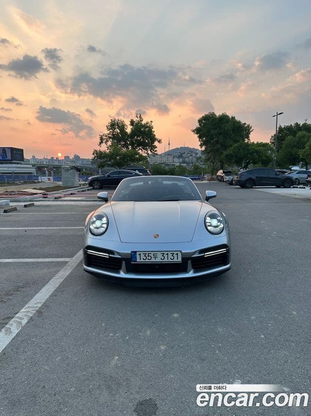 Porsche 911 2021 — Şəkil 1/20