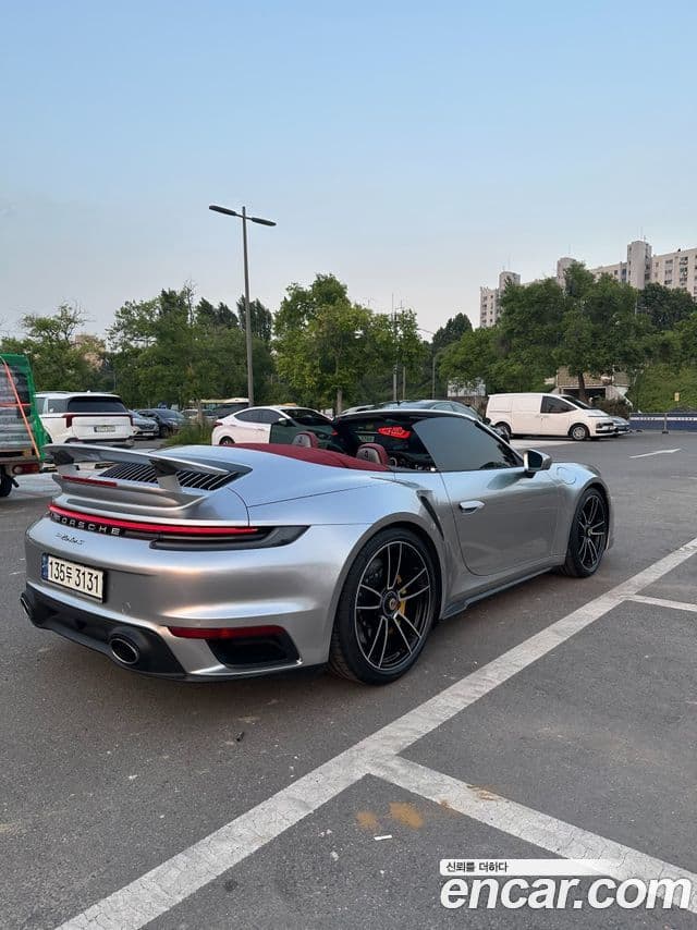 Porsche 911 2021 — Şəkil 3/20