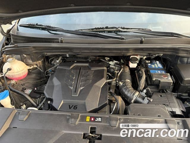 Kia Carnival 2021 — ფოტო 5/20