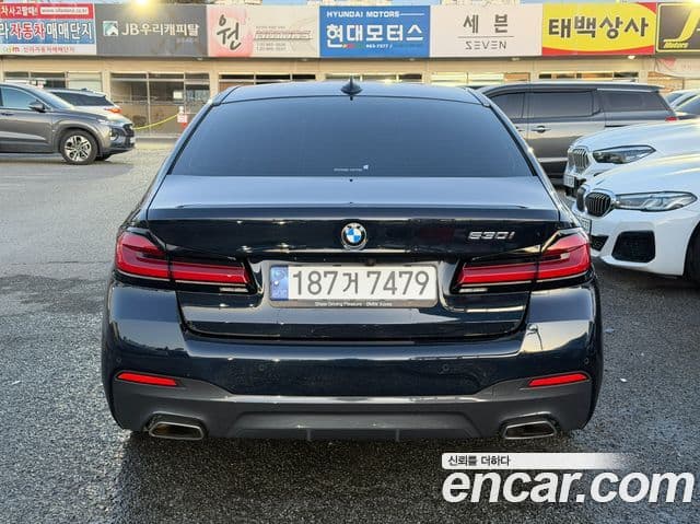 BMW 5 Series 2022 — Şəkil 3/17