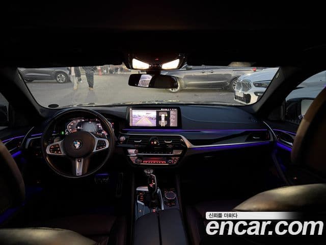 BMW 5 Series 2022 — Şəkil 6/17