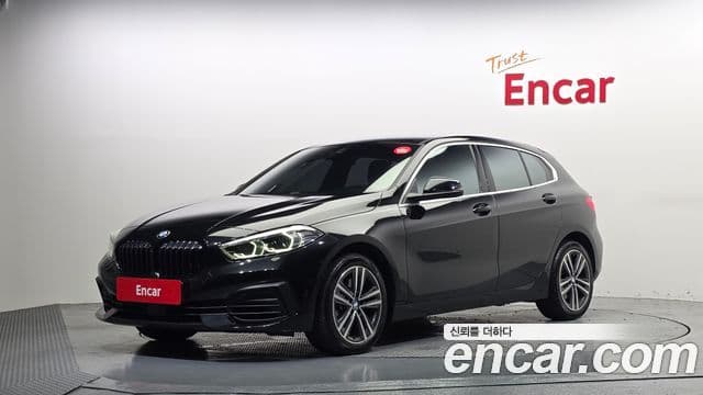 BMW 1 Series 2021 — Şəkil 1/20