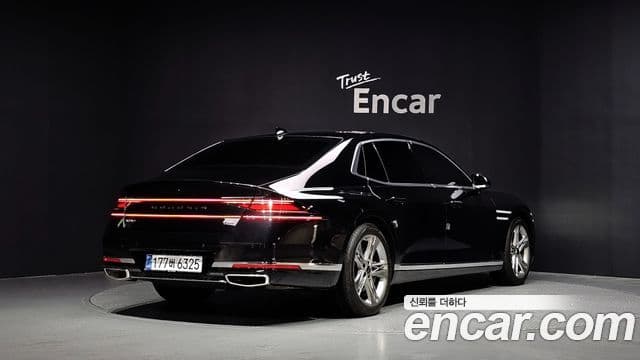 Genesis G90 2023 — Şəkil 2/20