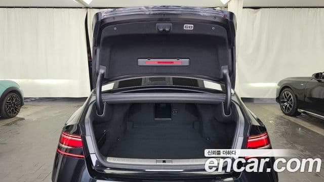 Genesis G90 2023 — Şəkil 20/20