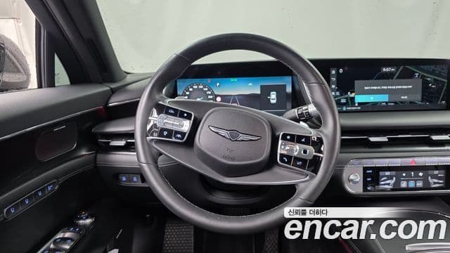 Genesis G90 2022 — Photo 13/20