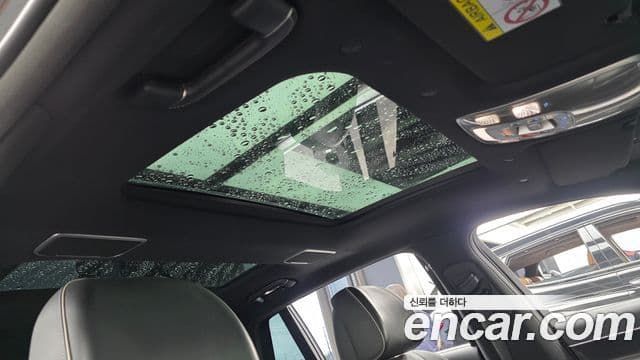 Genesis G90 2022 — Photo 8/20