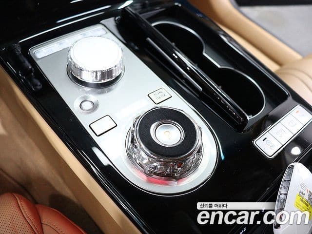 Genesis Electrified G80 2024 — фото 8 из 20